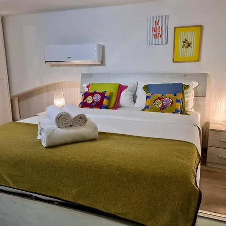 Appartement Bellavita Loft - Tricolore Metro Station Milaan
