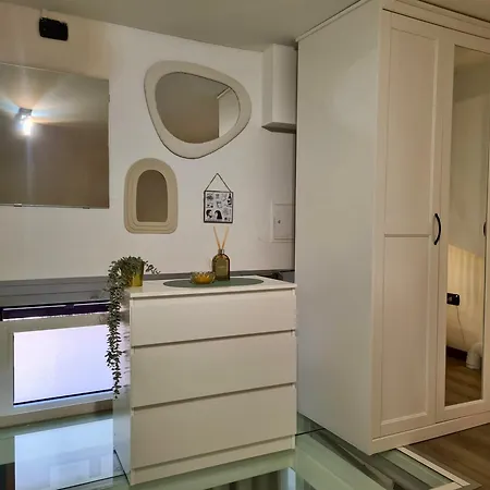 Bellavita Loft - Tricolore Metro Station Apartment *