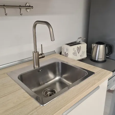 Bellavita Loft - Tricolore Metro Station Apartment *
