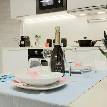 Bellavita Loft - Tricolore Metro Station Apartment Milan